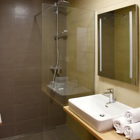 Efi Horni 4*